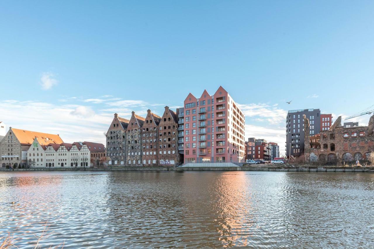 Downtown Apartments Waterlane Island -Riverview Pool, Spa, Gym & Parking Gdańsk Exteriör bild